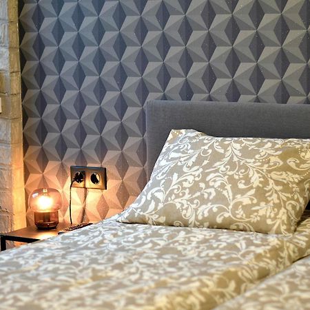 New Faces Design Apartment In Downtown Boedapest Buitenkant foto